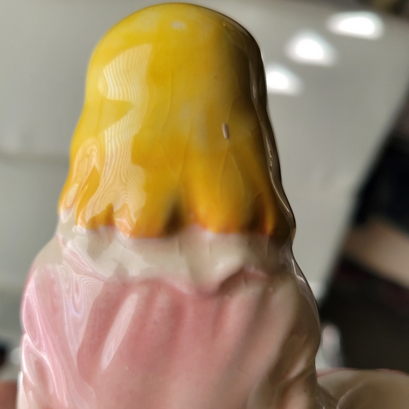 Vintage Pottery Girl Vase ~ MCM ~ USA Pottery (?) ~ 1950s (?) ~ FINAL PRICE - Picture 12 of 16